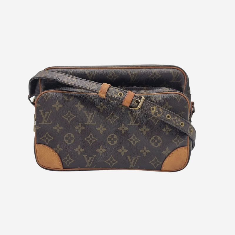 MONOGRAM CANVAS NILE MM taske fra brand: LOUIS VUITTON - We Do Vintage