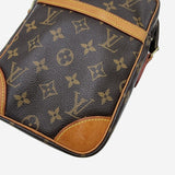 MONOGRAM CANVAS DANUBE taske fra brand: LOUIS VUITTON - We Do Vintage