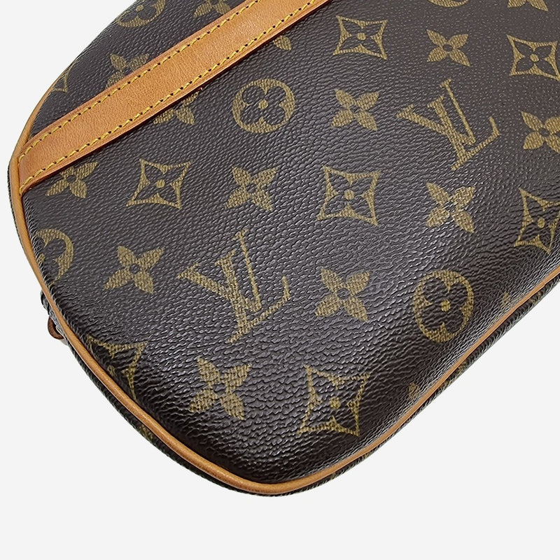 MONOGRAM CANVAS BLOIS taske fra brand: LOUIS VUITTON - We Do Vintage