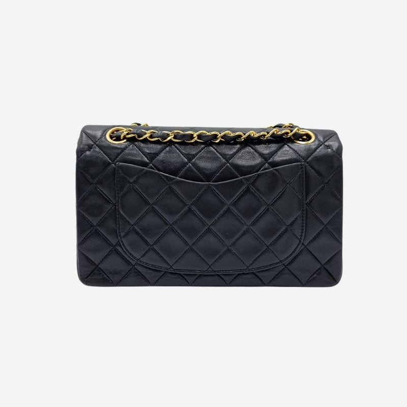 SMALL CLASSIC DOUBLE FLAP taske fra brand: CHANEL - We Do Vintage