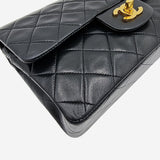 SMALL CLASSIC DOUBLE FLAP taske fra brand: CHANEL - We Do Vintage