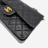 MEDIUM CLASSIC DOUBLE FLAP taske fra brand: CHANEL - We Do Vintage