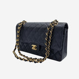 MEDIUM SORT CAVIAR CLASSIC DOUBLE FLAP taske fra brand: CHANEL - We Do Vintage