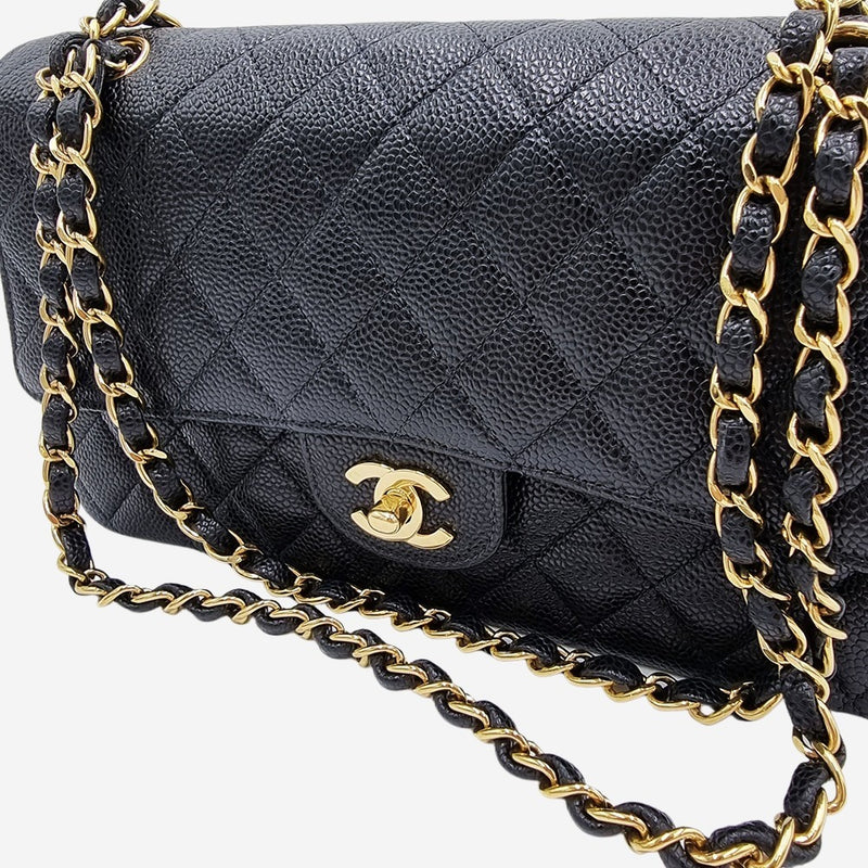 MEDIUM SORT CAVIAR CLASSIC DOUBLE FLAP taske fra brand: CHANEL - We Do Vintage