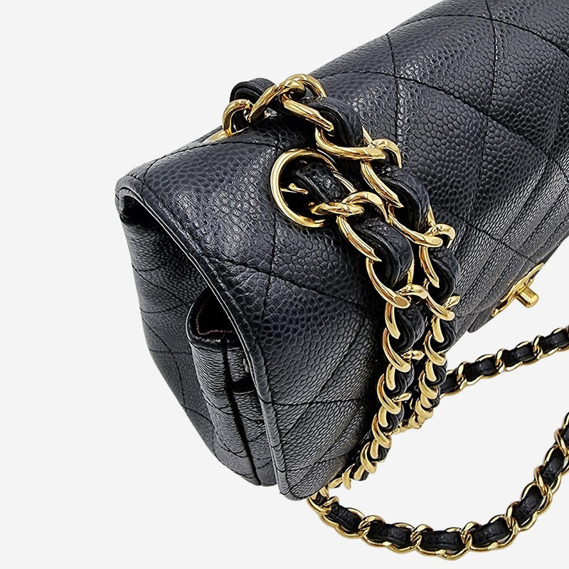 LARGE SORT CAVIAR CLASSIC DOUBLE FLAP taske fra brand: CHANEL - We Do Vintage