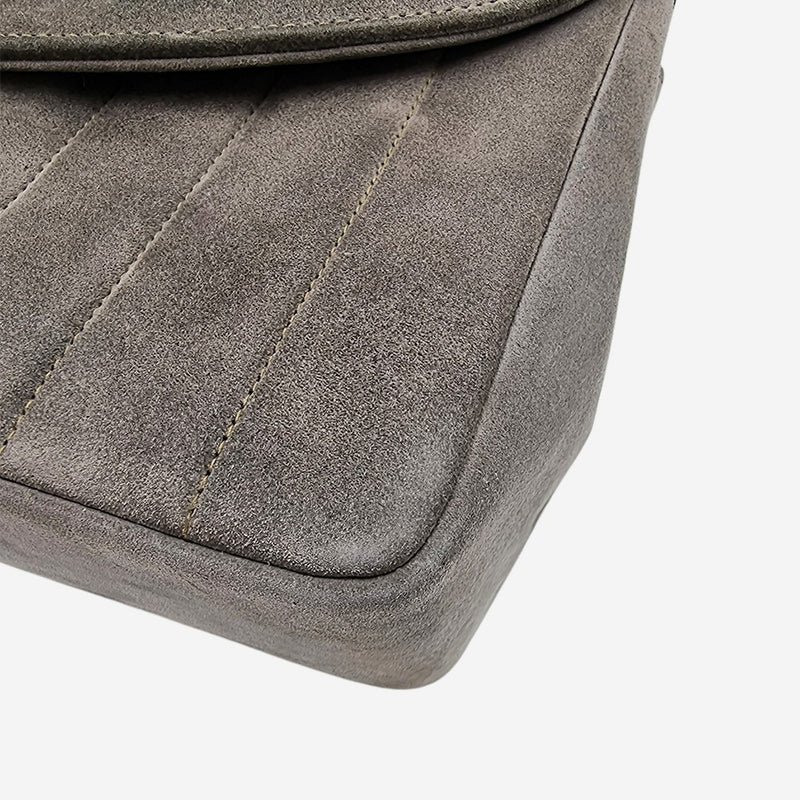 VINTAGE RUSKIND MADEMOISELLE FLAP BAG taske fra brand: CHANEL - We Do Vintage