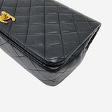 SORT FULL FLAP BAG taske fra brand: CHANEL - We Do Vintage