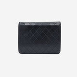 VINTAGE DIAMAND QUILTED FLAP BAG taske fra brand: CHANEL - We Do Vintage
