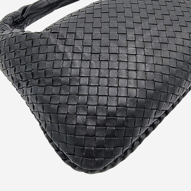 MEDIUM SORT CLASSIC VENETA HOBO taske fra brand: BOTTEGA VENETA - We Do Vintage