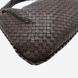 MEDIUM BRUN CLASSIC VENETA HOBO taske fra brand: BOTTEGA VENETA - We Do Vintage