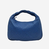 MEDIUM BLÅ CLASSIC VENETA HOBO taske fra brand: BOTTEGA VENETA - We Do Vintage