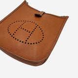 Evelyne I TPM taske fra brand: HERMÈS - We Do Vintage