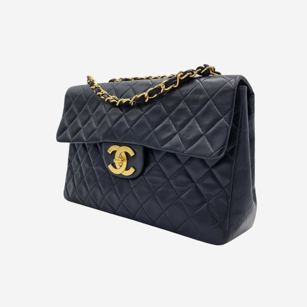 VINTAGE MAXI SINGLE CLASSIC FLAP BAG taske fra brand: CHANEL - We Do Vintage