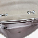 MEDIUM NEW TRAVEL LINE SINGLE FLAP BAG taske fra brand: CHANEL - We Do Vintage