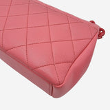 Lacquered metal caviar flap bag taske fra brand: CHANEL - We Do Vintage