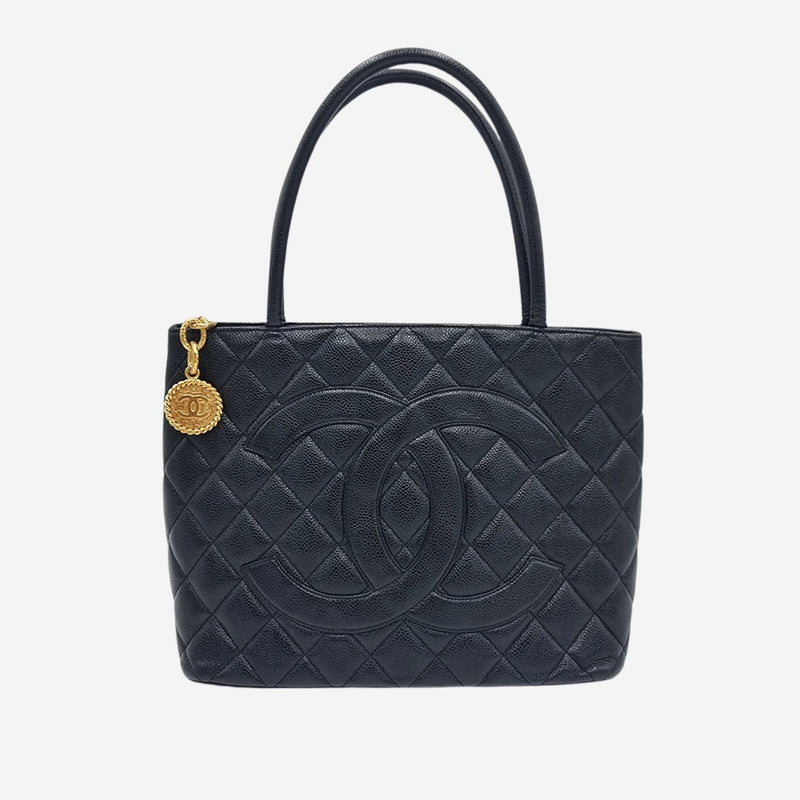 MEDALLION CAVIAR TOTE taske fra brand: CHANEL - We Do Vintage