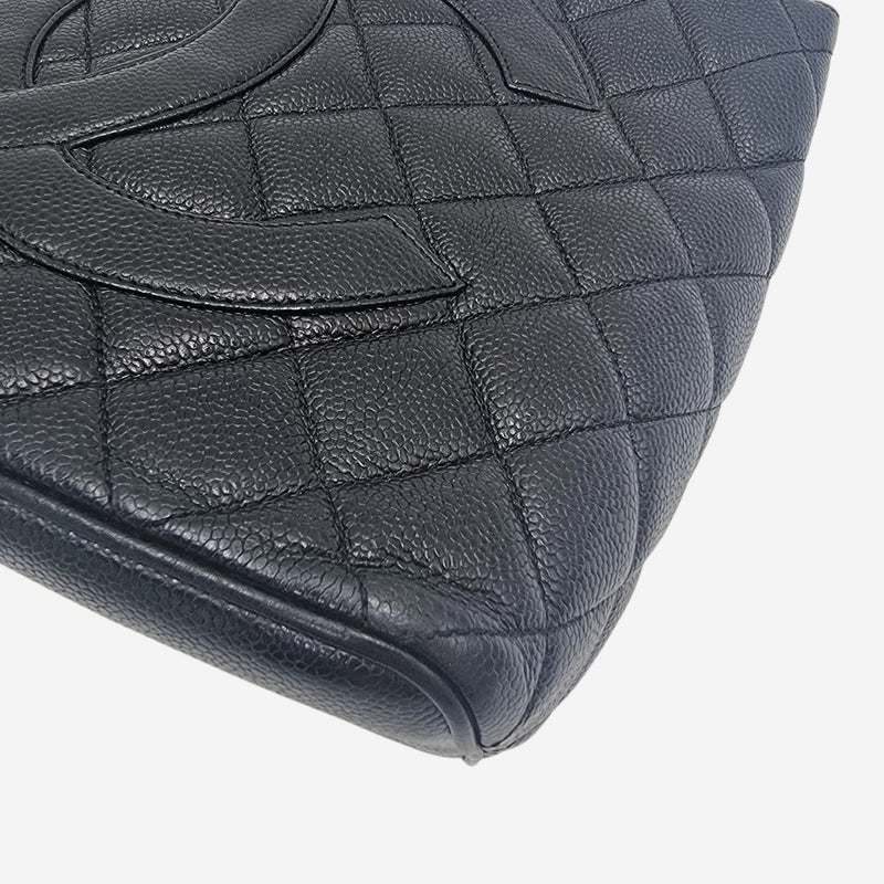 MEDALLION CAVIAR TOTE taske fra brand: CHANEL - We Do Vintage