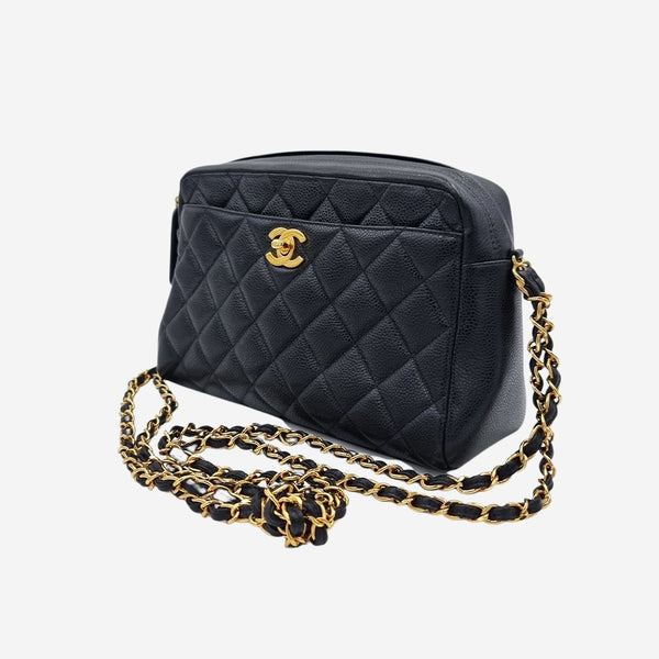DIAMAND QUILTED CAVIAR CAMERA BAG taske fra brand: CHANEL - We Do Vintage