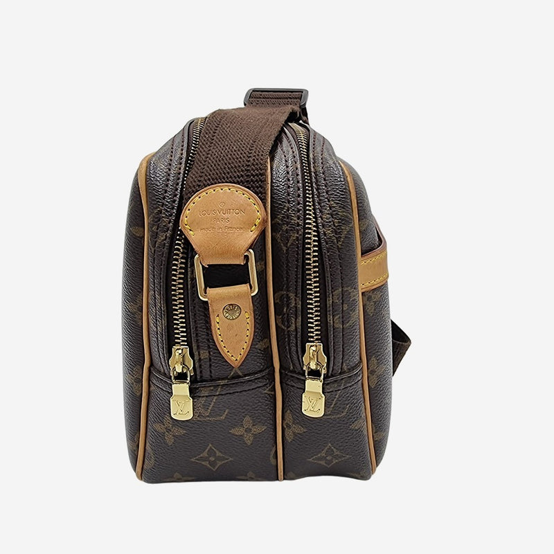 MONOGRAM CANVAS REPORTER PM taske fra brand: LOUIS VUITTON - We Do Vintage