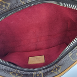 MONOGRAM CANVAS croissant PM taske fra brand: LOUIS VUITTON - We Do Vintage