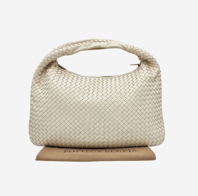 LARGE RÅHVID CLASSIC VENETA HOBO taske fra brand: BOTTEGA VENETA - We Do Vintage