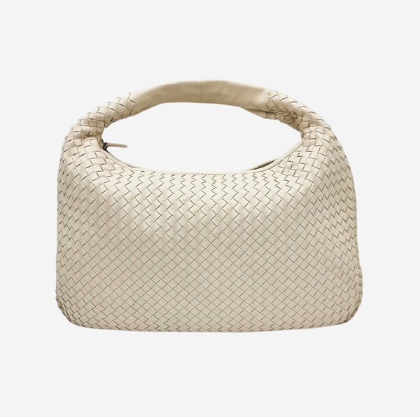 LARGE RÅHVID CLASSIC VENETA HOBO taske fra brand: BOTTEGA VENETA - We Do Vintage