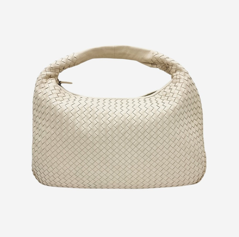 LARGE RÅHVID CLASSIC VENETA HOBO taske fra brand: BOTTEGA VENETA - We Do Vintage