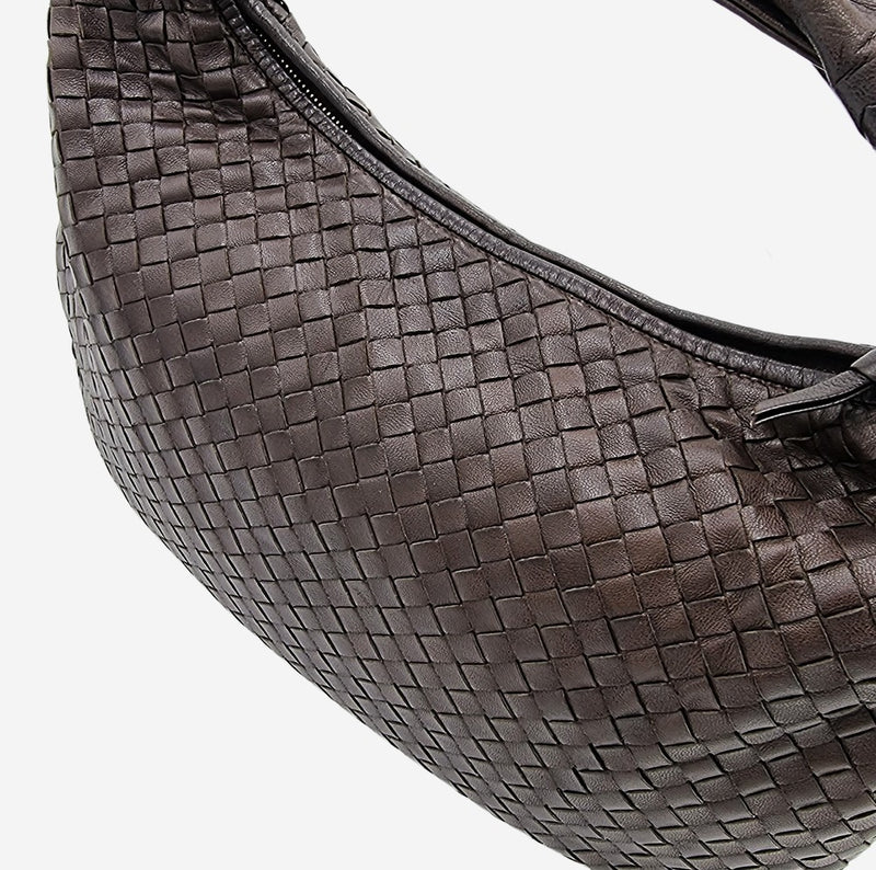 MEDIUM BRUN CLASSIC VENETA HOBO taske fra brand: BOTTEGA VENETA - We Do Vintage