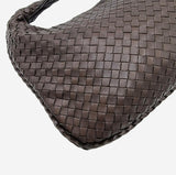 MEDIUM BRUN CLASSIC VENETA HOBO taske fra brand: BOTTEGA VENETA - We Do Vintage