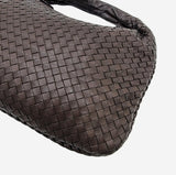 MEDIUM BRUN CLASSIC VENETA HOBO taske fra brand: BOTTEGA VENETA - We Do Vintage