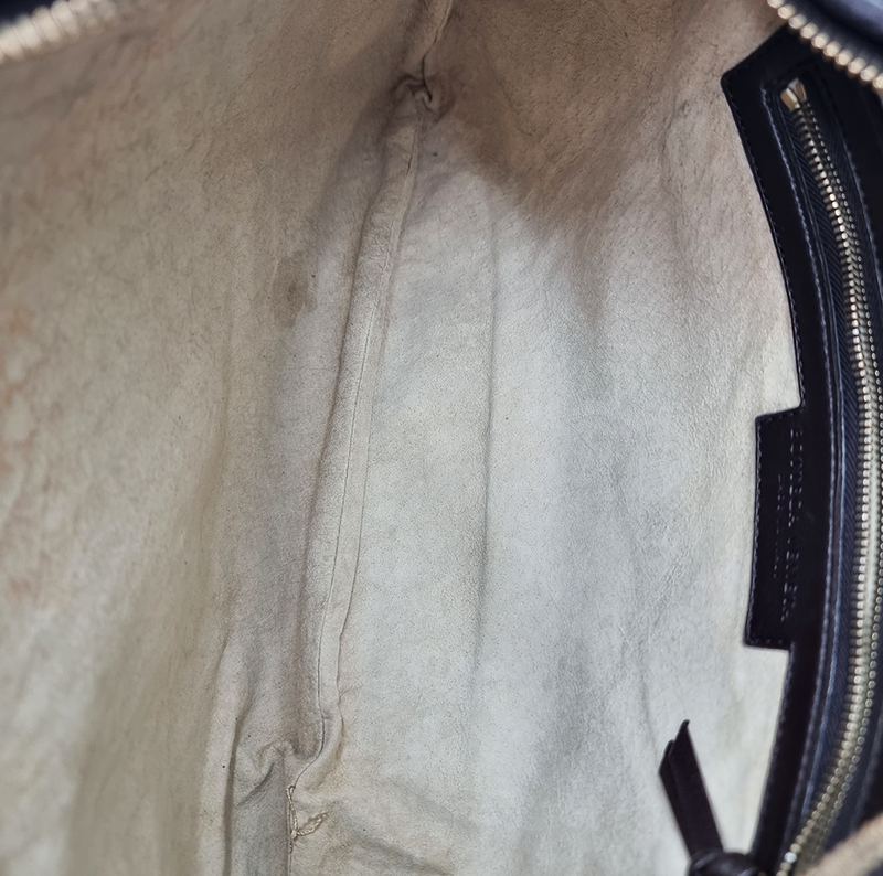 MEDIUM BRUN CLASSIC VENETA HOBO taske fra brand: BOTTEGA VENETA - We Do Vintage