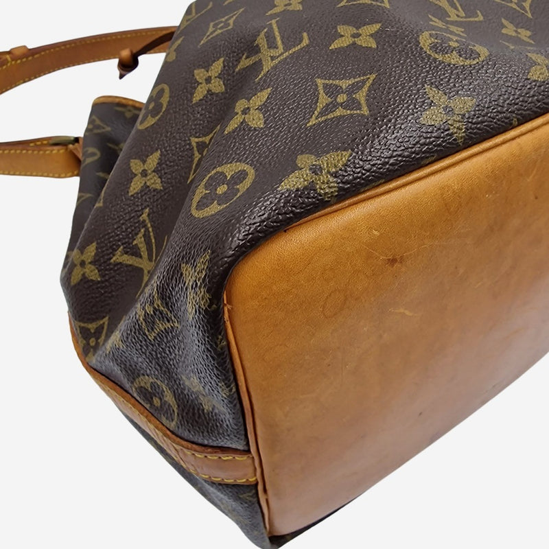 MONOGRAM CANVAS PETIT NOÉ taske fra brand: LOUIS VUITTON - We Do Vintage