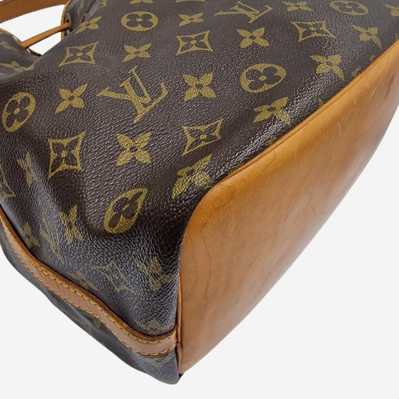 MONOGRAM CANVAS PETIT NOÉ taske fra brand: LOUIS VUITTON - We Do Vintage