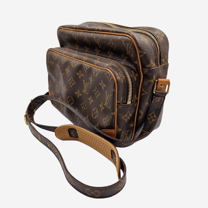 MONOGRAM CANVAS NILE MM taske fra brand: LOUIS VUITTON - We Do Vintage