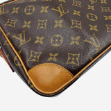 MONOGRAM CANVAS NILE MM taske fra brand: LOUIS VUITTON - We Do Vintage