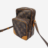 MONOGRAM CANVAS AMAZONE taske fra brand: LOUIS VUITTON - We Do Vintage