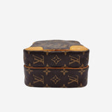 MONOGRAM CANVAS AMAZONE taske fra brand: LOUIS VUITTON - We Do Vintage
