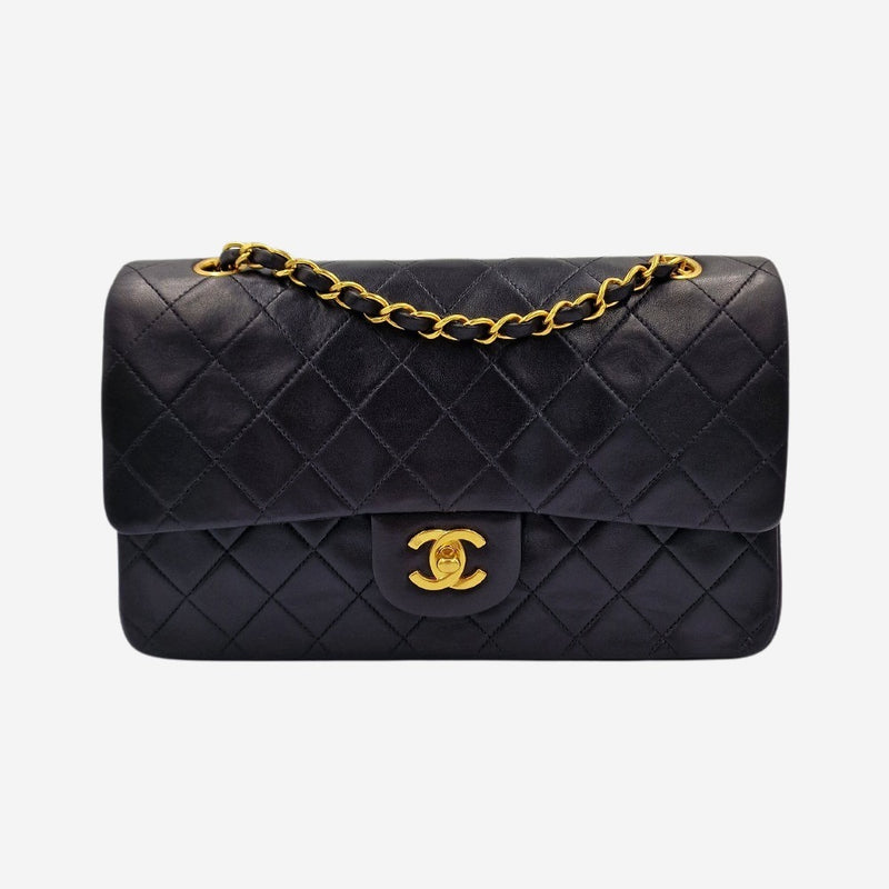 CLASSIC DOUBLE FLAP MEDIUM taske fra brand: CHANEL - We Do Vintage