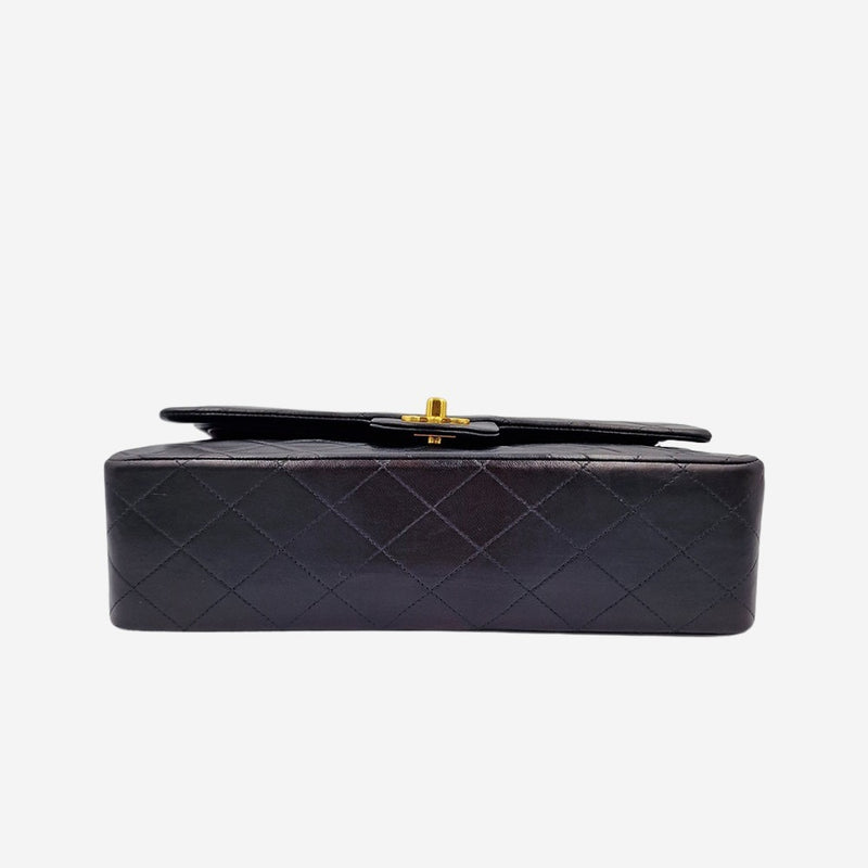CLASSIC DOUBLE FLAP MEDIUM taske fra brand: CHANEL - We Do Vintage