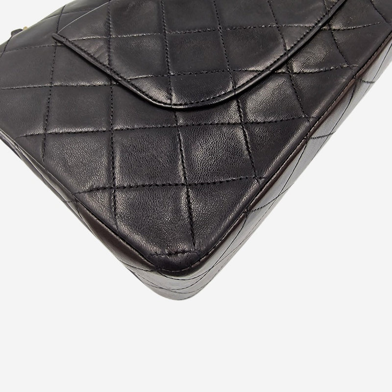 CLASSIC DOUBLE FLAP MEDIUM taske fra brand: CHANEL - We Do Vintage