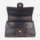 CLASSIC DOUBLE FLAP MEDIUM taske fra brand: CHANEL - We Do Vintage