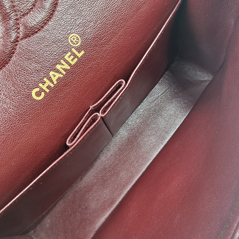 CLASSIC DOUBLE FLAP MEDIUM taske fra brand: CHANEL - We Do Vintage