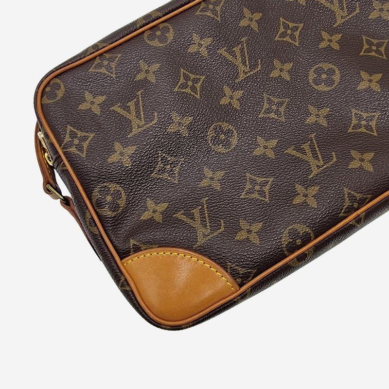 MONOGRAM CANVAS TROCADÉRO 27 taske fra brand: LOUIS VUITTON - We Do Vintage