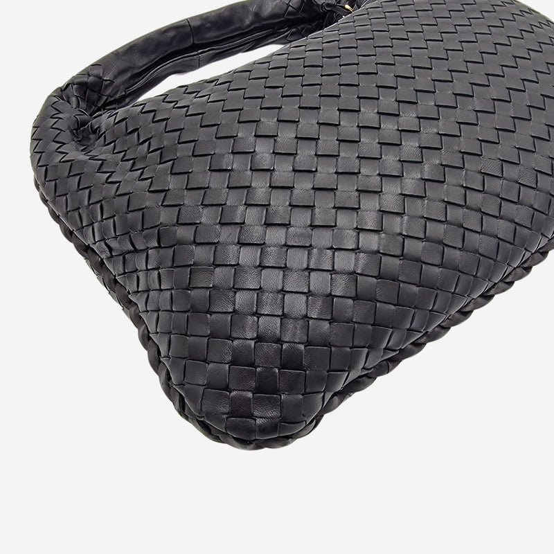 MEDIUM SORT CLASSIC VENETA HOBO taske fra brand: BOTTEGA VENETA - We Do Vintage