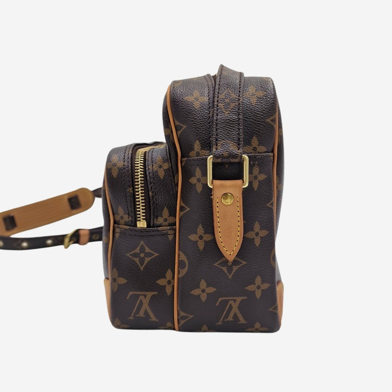 MONOGRAM CANVAS NILE MM