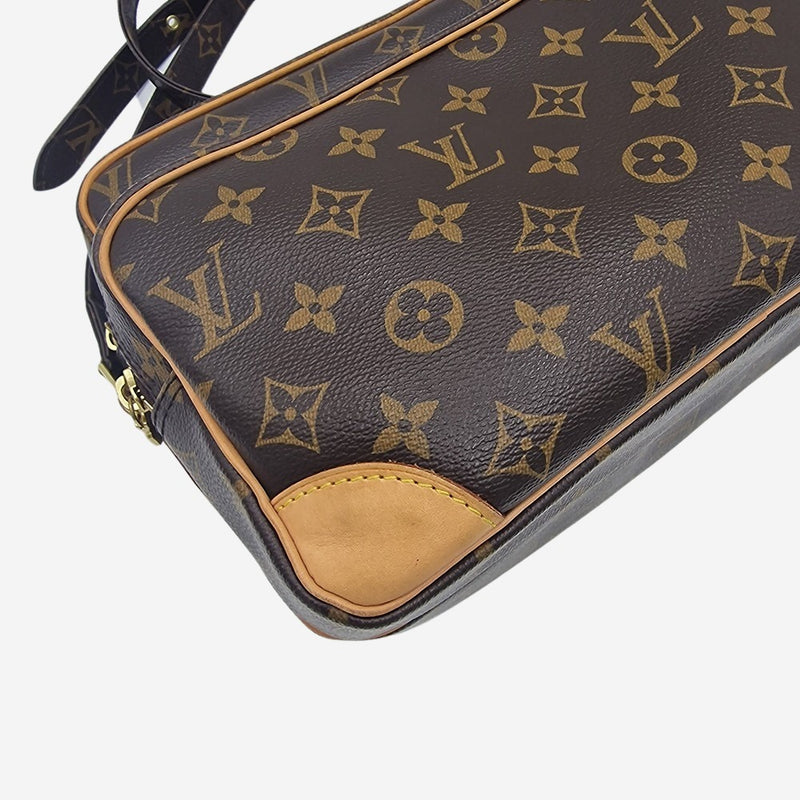 MONOGRAM CANVAS NILE MM