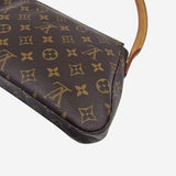 MONOGRAM CANVAS LOOPING PM
