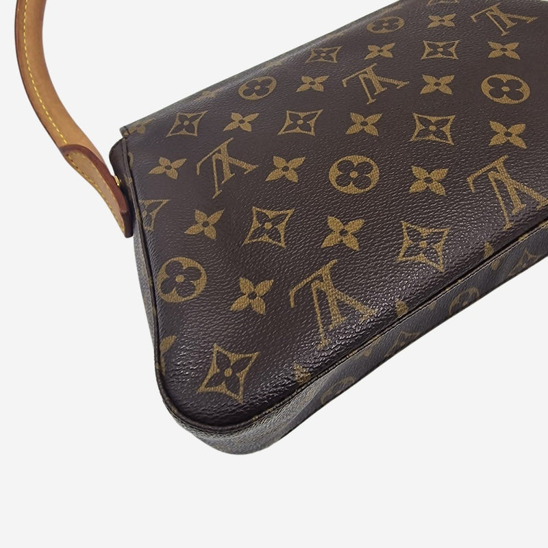 MONOGRAM CANVAS LOOPING PM