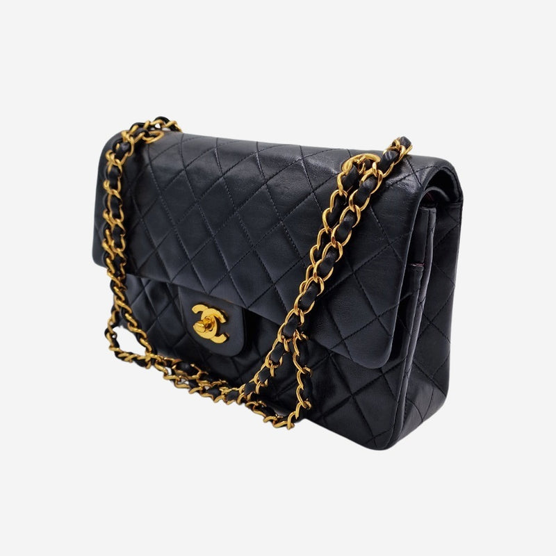 CLASSIC DOUBLE FLAP MEDIUM
