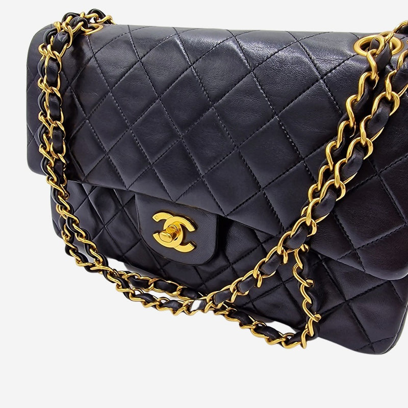 CLASSIC DOUBLE FLAP MEDIUM